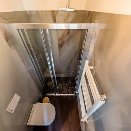 3br 2bt - Naviglio Apartment