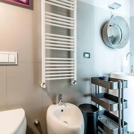 3br 2bt - Naviglio Apartment